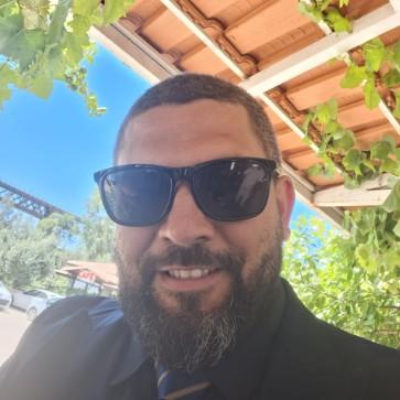 HOUSSEM EDDINE BOUCHENAK